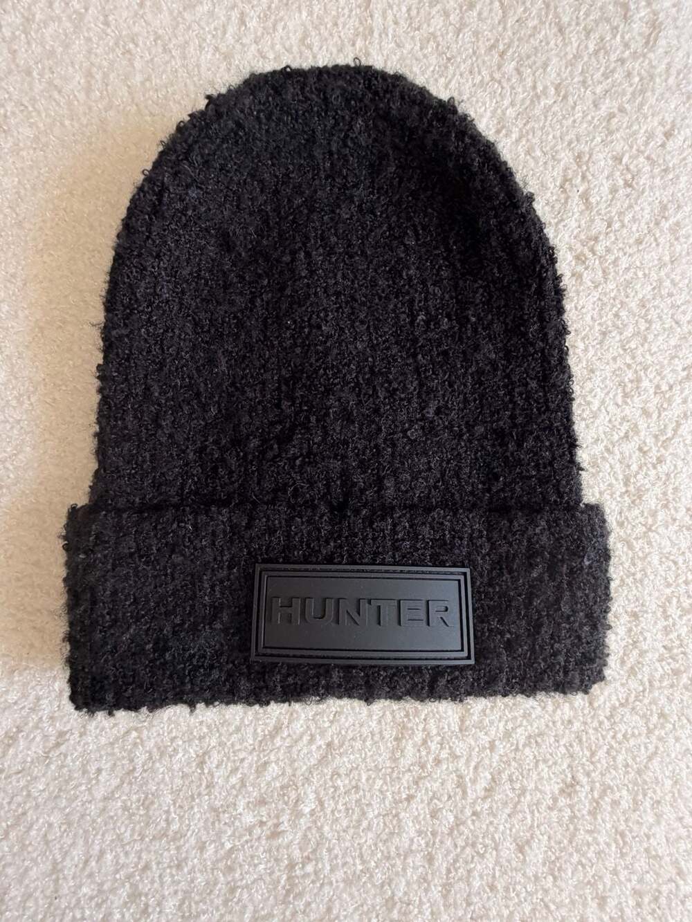 Hunter Black Beanie Boucle Teddy Texture Like New